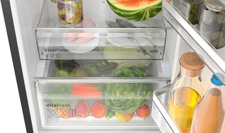 Actual product image Bosch Hausgeräte Series 4, free-standing fridge-freezer with freezer at bottom, 203 x 60 cm, Black stainless steel, M (363 l)