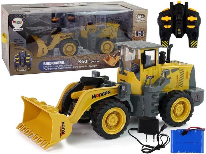 Actual product image Lean Toys Giant excavator RC loader. Remote-controlled 360-degree rotating LED lights.