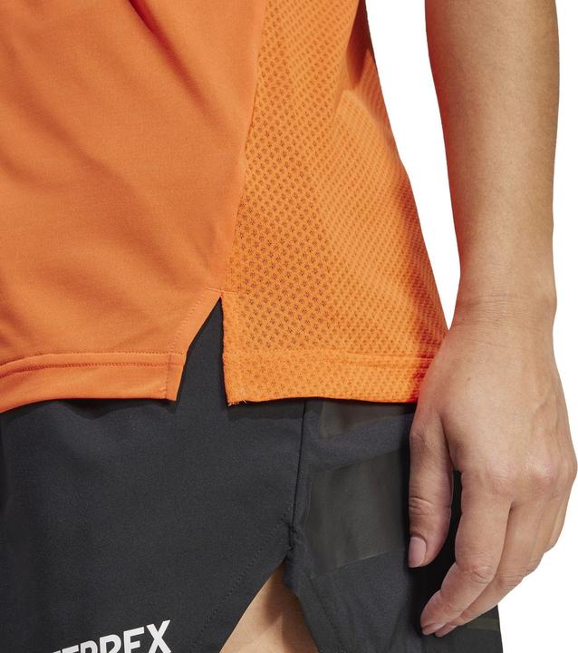 Actual product image adidas Women's Xploric T-Shirt (M)