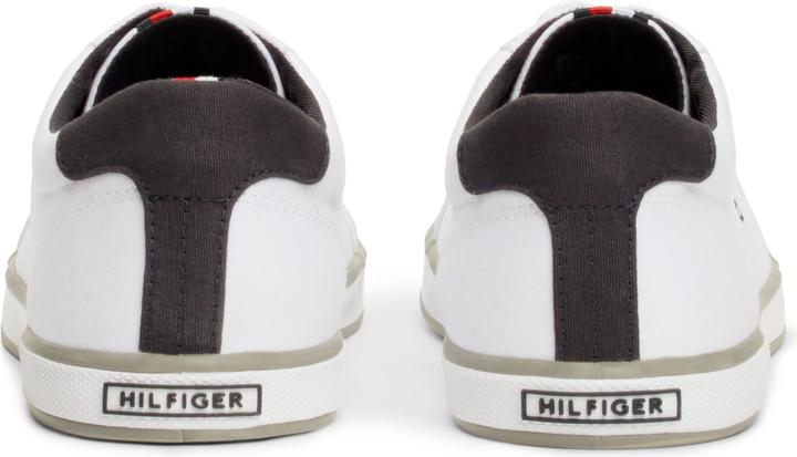 Actual product image Tommy Hilfiger Harlow (42)
