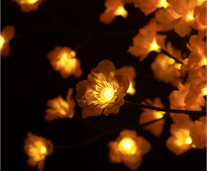 Produktbild Luminea LED-Deko-Kirschbaum