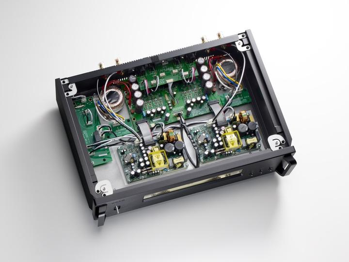 Actual product image TEAC AP-701-B Stereo Amplifier (Amplifier)