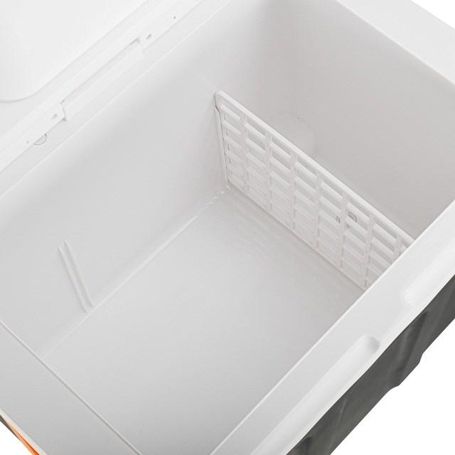 Actual product image Adler Other small household appliances Portable cooler | AD 8090 | 40 L | 12 V | E (40 l)