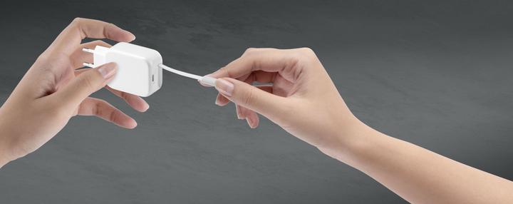 Produktbild Cellularline Retractable Power 30W (30 W, 2 Ports)