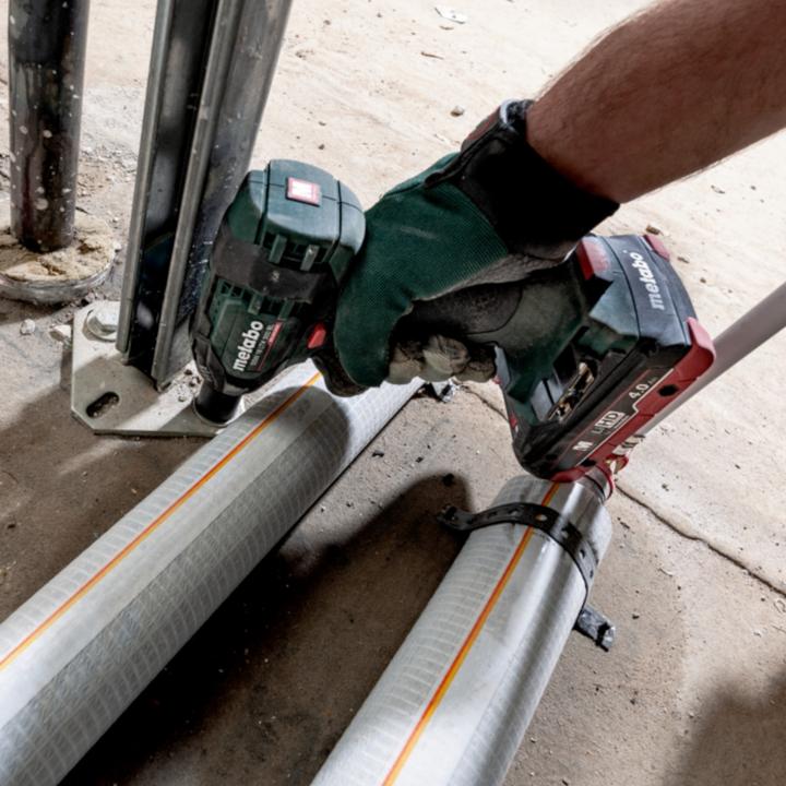 Produktbild Metabo SSW 18 LTX 300 BL Akku Schlagschrauber 18 V 300 Nm 1/2" Brushless + 1x Akku 4,0 Ah - ohne