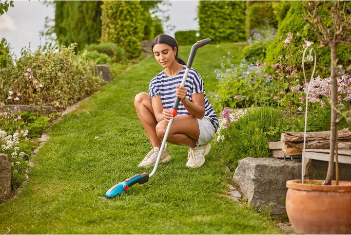 Actual product image Gardena ComfortCut Li cordless grass shears set (Rechargeable battery operated)