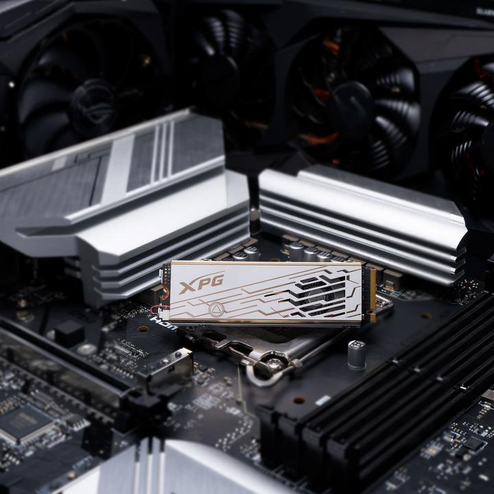 Actual product image Adata XPG MARS 980 Pro (2000 GB, M.2 2280)