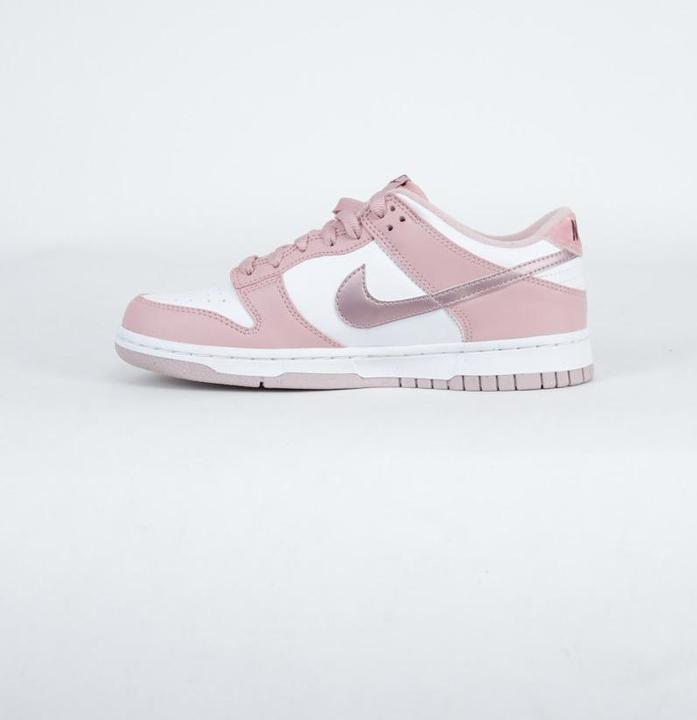 Image du produit Nike Chaussures Dunk Low GS (38)