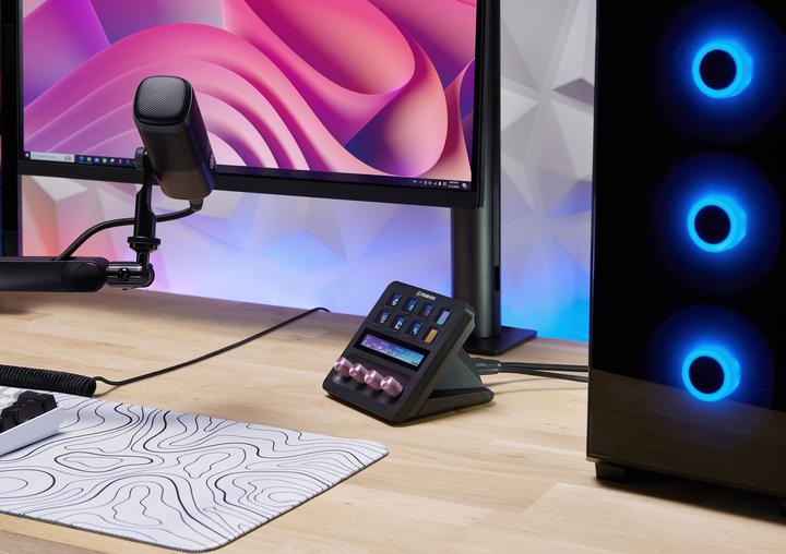 Actual product image Elgato XLR Dock for Stream Deck + (USB)