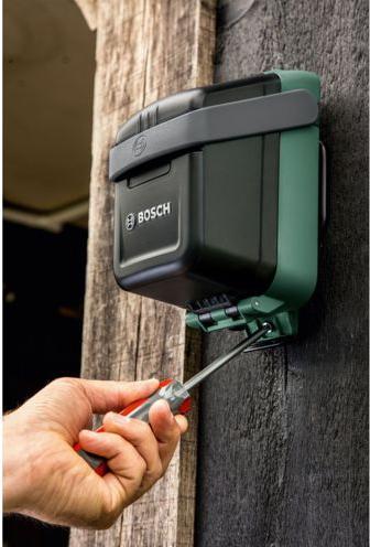 Productafbeelding Bosch Home & Garden Tuinpomp 18V-2000 Kit (Pomp voor regentonnen, Tuinpomp)