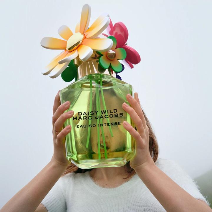 Immagine prodotto Marc Jacobs DAISY WILD EAU SO INTENSE EDP Vapo 50 ml (Eau de parfum, 50 ml)