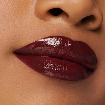 Immagine prodotto essence hydra kiss LIP TINT (05 Marrone cioccolato)