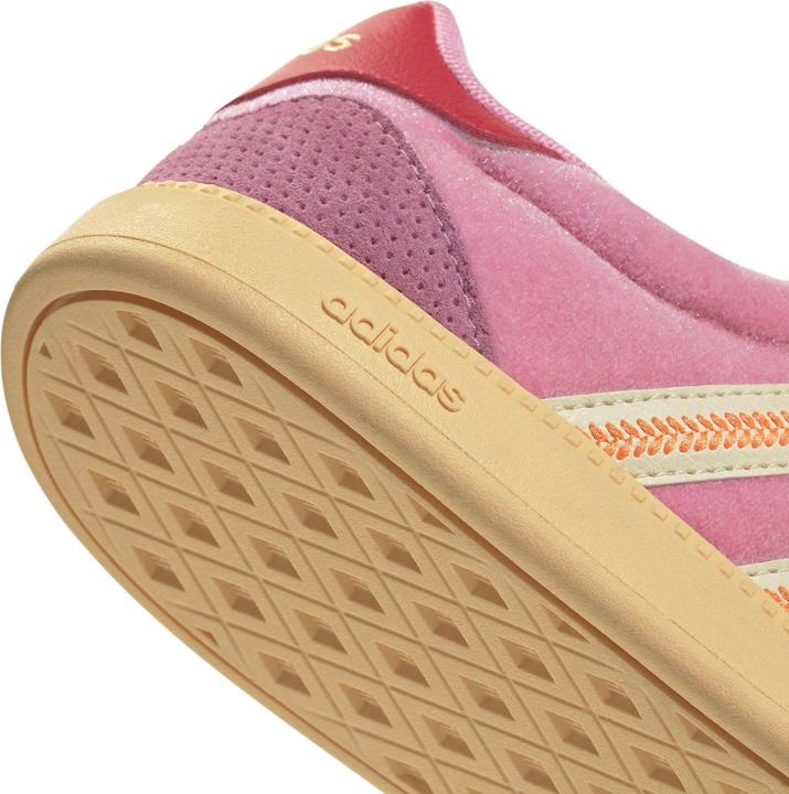 Produktbild Adidas Breaknet Sleek - blipnk/warvan/purrub (44)