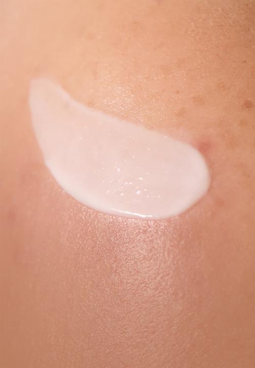 Produktbild NIVEA Cellular Luminous630 Anti-Pigmentflecken Nachtcreme (50 ml, 24h Creme)