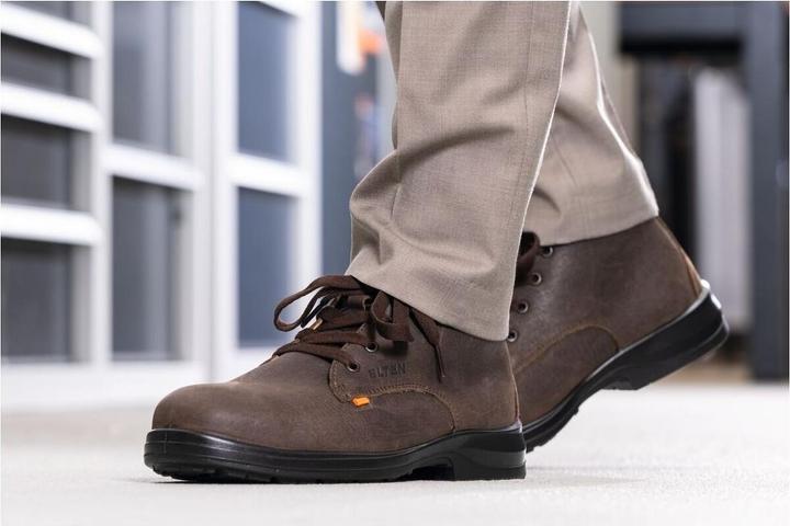 Produktbild Elten Sicherheitsschnürstiefel NIKOLAS XXB brown Mid ESD S3S, Gr. 45 (S3, 45)
