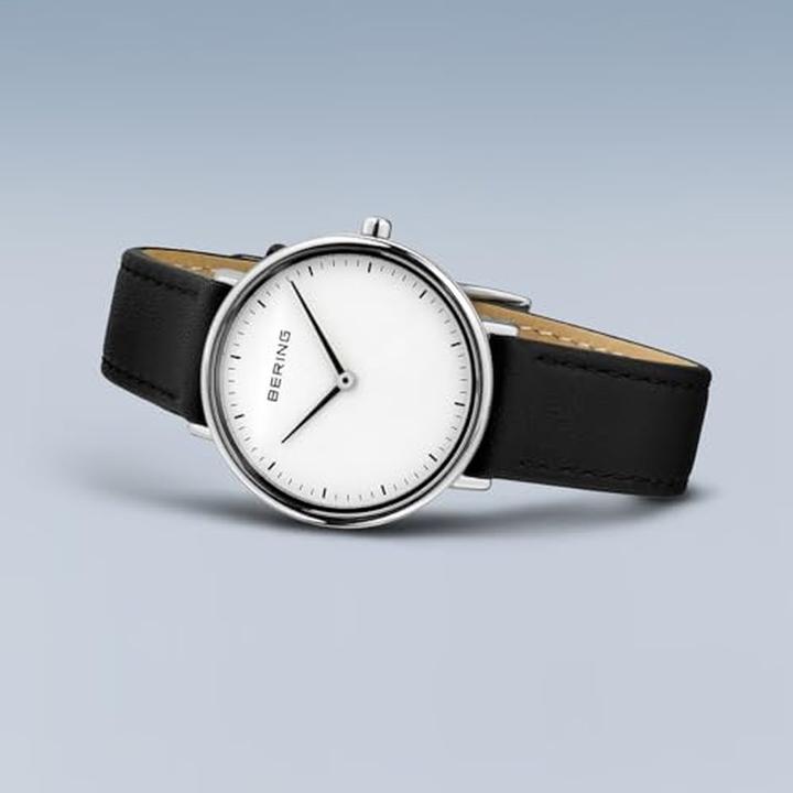 Produktbild Bering Ultra Slim Armbanduhr (Analoguhr, 29 mm)