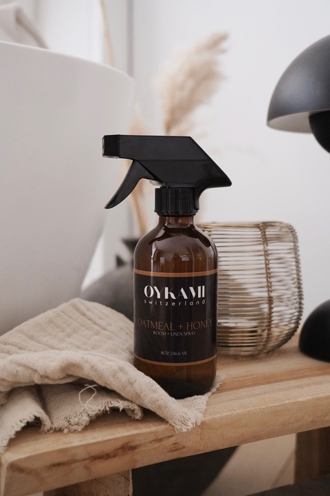 Image du produit Oykami Flocons d'avoine et miel Parfum d'ambiance et de literie (Set soin du corps)