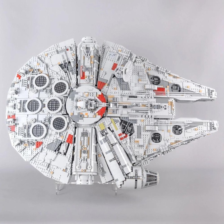 Produktbild iDisplayit Acryl-Ständer 2 in 1 für LEGO® 75192 Star Wars UCS Millennium Falcon