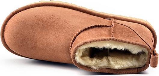 Actual product image Ugg Classic Ultra Mini (39)