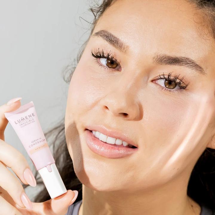 Produktbild Lumene Invisible Illumination Concealer With Serum Medium 10Ml