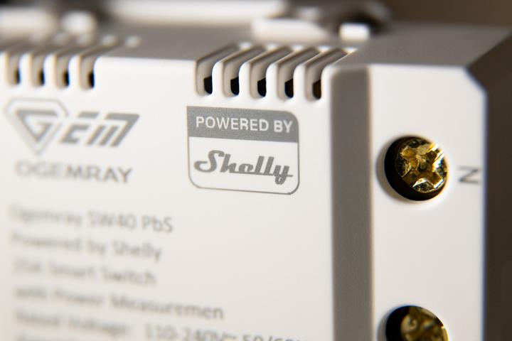 Actual product image Shelly PbS SW40 (Switch actuator)