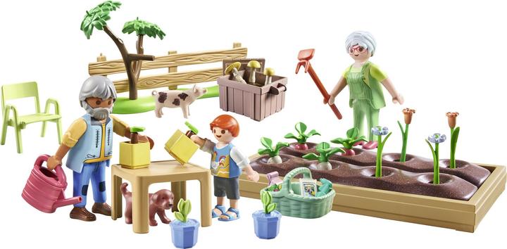 Actual product image Playmobil 71443 Idyllic vegetable garden with the grandparents (71443, Playmobil Country)