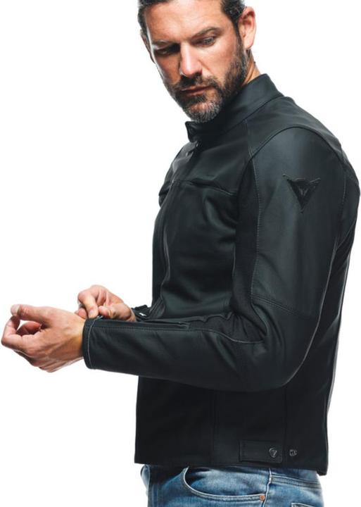 Actual product image Dainese Razon 2 leather jacket (Men, 52)