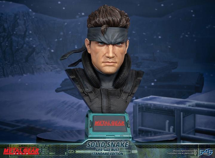 Actual product image First 4 Figures Metal Gear Solid buste 1/1 Solid Snake 56 cm