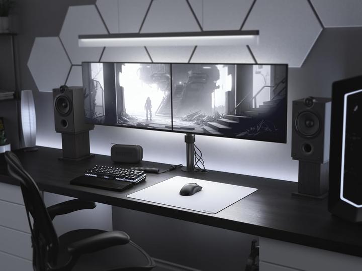 Image du produit Glorious PC Gaming Race O 2 PRO (Filaire, Sans fil)