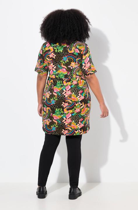 Image du produit Ulla Popken T-shirt long coupe évasée, manches courtes et col tunisien (46, 48)