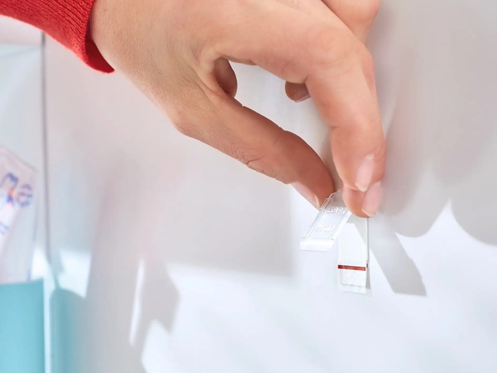 Produktbild tesa Powerstrips Klebehaken SMALL Eckig - 3 x selbstklebende Wandhaken