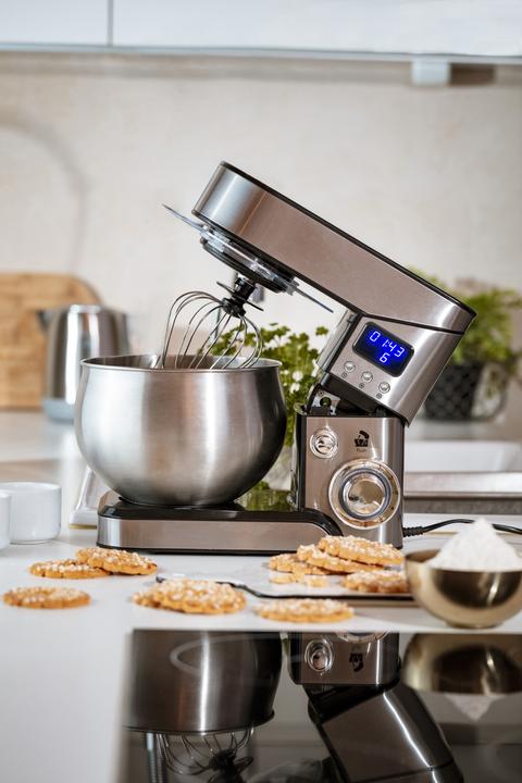 Actual product image Camry CR 4223 (2000 W)