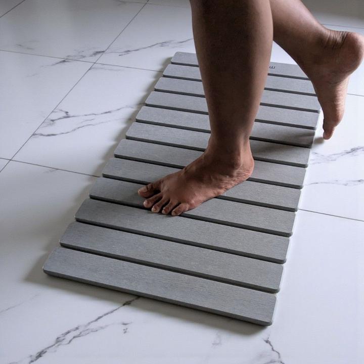 Actual product image Moonstone Badematte Melipa XL hellgrau aus Kieselgur (76 x 43 cm)