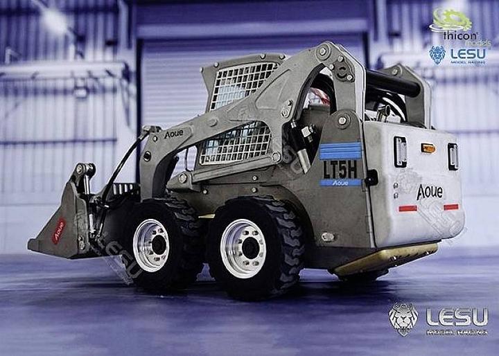 Actual product image Thicon Models 58500 Skid steer loader 1:14 electric RC functional model kit