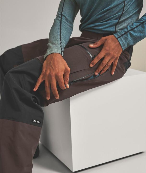 Actual product image Ortovox Ravine Free 3l Pants M (M)