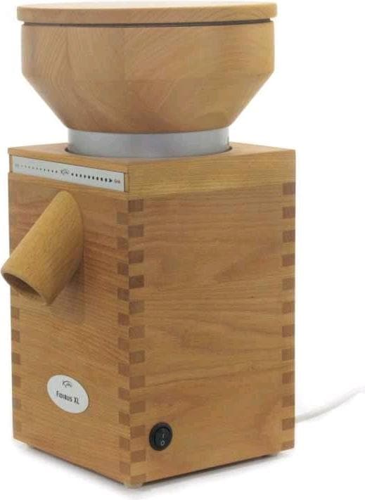 Immagine prodotto Komo Mulino per cereali Fidibus XL in legno di faggio con motore da 600 watt.