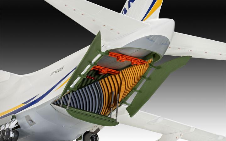 Actual product image Revell Antonov An-124 Ruslan