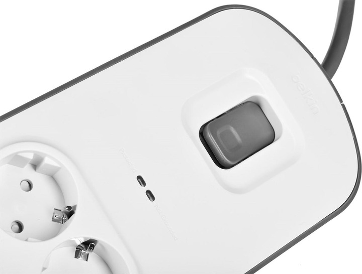 Produktbild Belkin SURGE PLUS 2.4 A (6 x, CEE 7/3, 2 m)