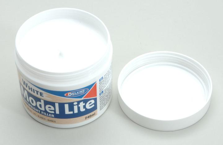 Image du produit Deluxe Materials Modèle Lite blanc 240ml (240 ml)