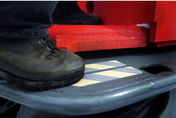 Actual product image tesa Anti-slip tape (50 mm)