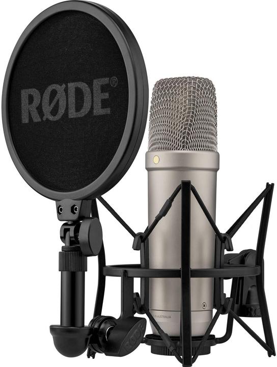 1x XLR-Kabel (XLR-6), 1x USB-Kabel (SC29), 1x Mikrofonspinne (SM6), 1x Rode Mikrofon NT1 5. Gen