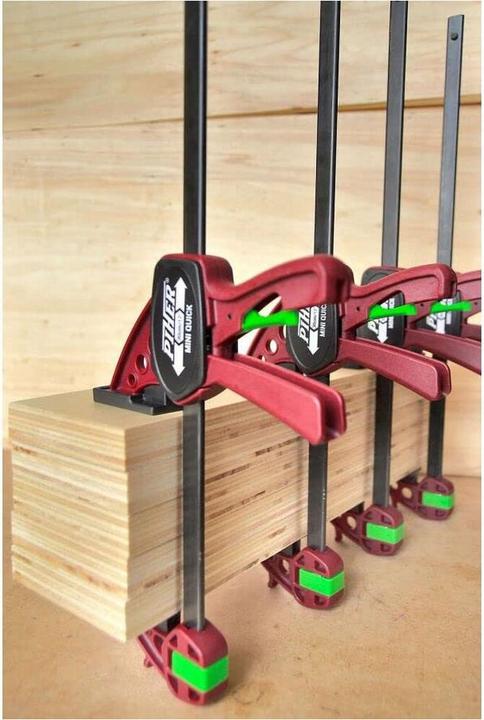 Produktbild Piher Schnellbefestigungsklemme Mini Quick 5,5x30cm, max. 75 kg (300 mm)