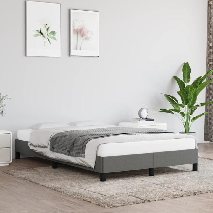 Gris foncé