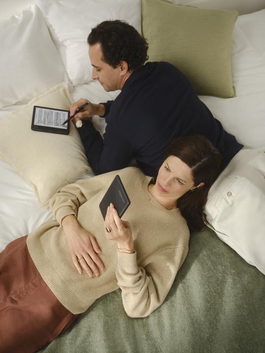 Actual product image Kobo Clara Colour (6", 16 GB, Black)