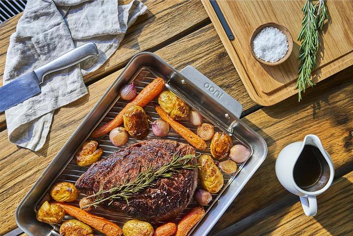 Actual product image Ooni Rosting Pan large