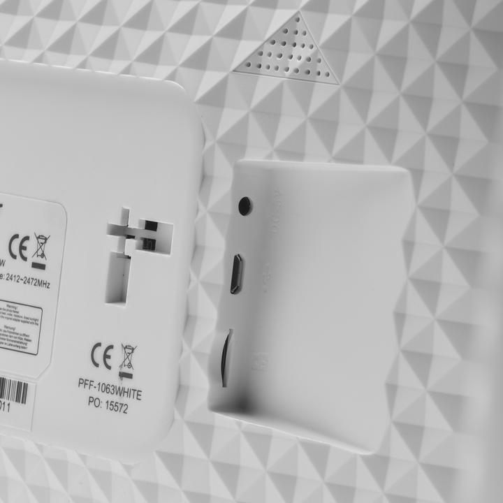Actual product image Denver Frameo PFF-1063 (10.10", 1920 x 1080 pixels)