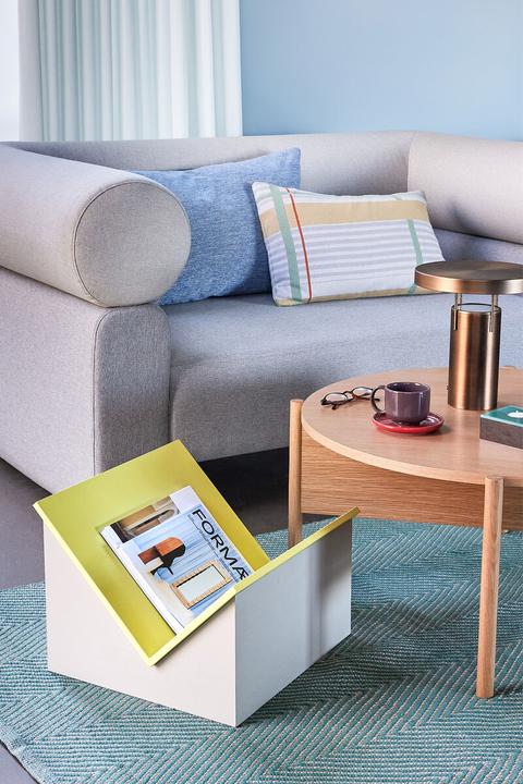 Actual product image Hübsch Tick magazine holder