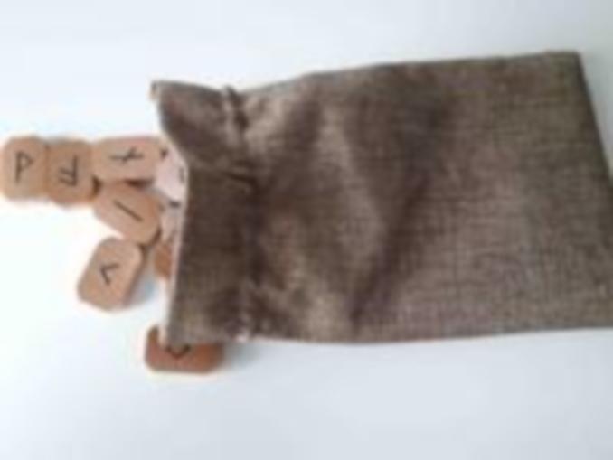 Produktbild Runen (Deutsch, Englisch, Französisch, Italienisch, Spanisch, Königsfurt-Urania Verlag GmbH, 2007)