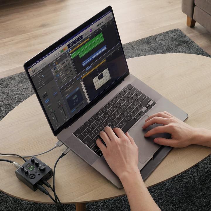 Produktbild Spigen - Laptop & Tablet Stand LD201-S8 (AMP11117) - Foldable Type, Slim Fold - Black