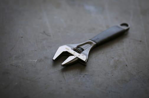 Actual product image Bahco ERGO 32 mm open-end spanner with extra-large opening width, central nut and rubber handle, phospha (32 mm)